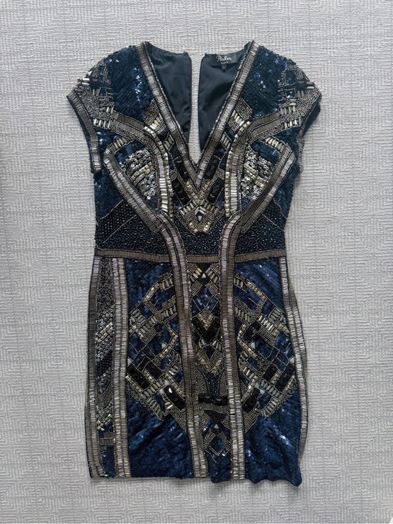 Parker Dresses & Skirts - PARKER BLACK SERENA EMBELLISHED MINI DRESS, size 6